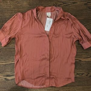 Evereve Coral blouse size XS